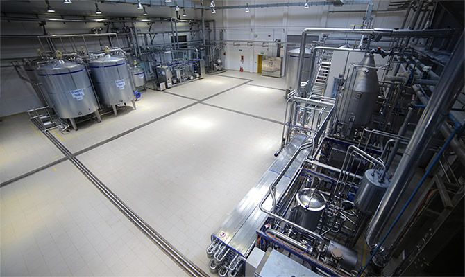 Betrimex's coconut oil factory in Ben Tre is one of the largest factory coconut oil Betrimex's coconut oil factory in Ben Tre is one of the largest factory coconut oil